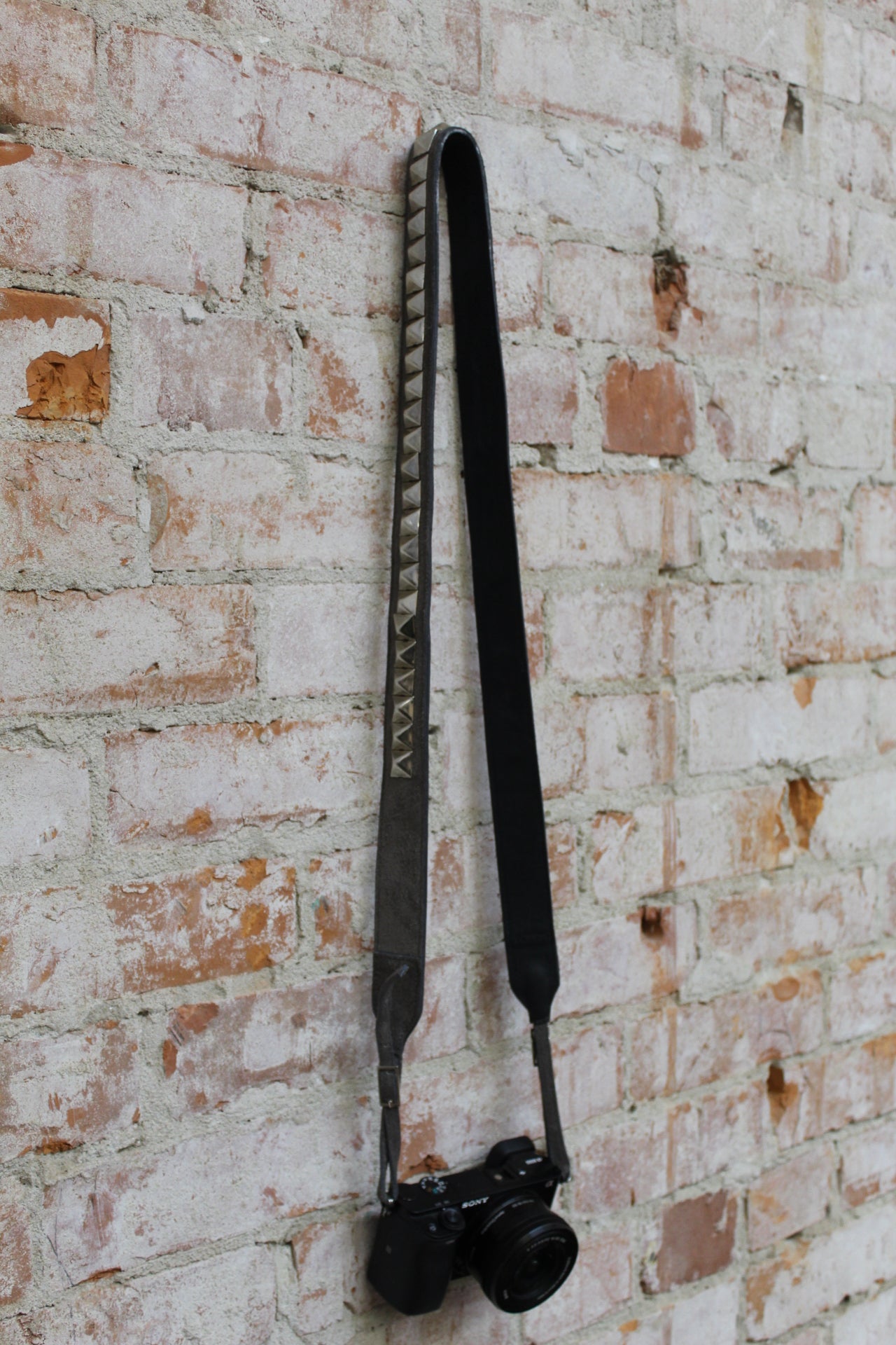BA studded camera strap